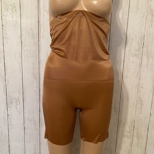 NWOT Skinny Britches® High-Waisted Mid-Thigh Short